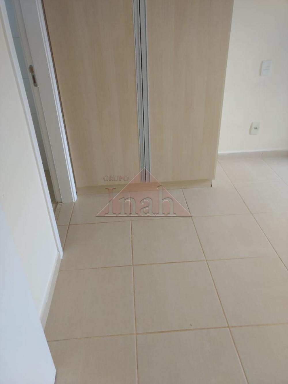 Alugar Apartamentos / Apartamento em Ribeirão Preto R$ 1.100,00 - Foto 3