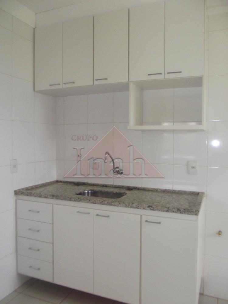 Alugar Apartamentos / Apartamento em Ribeirão Preto R$ 1.200,00 - Foto 4