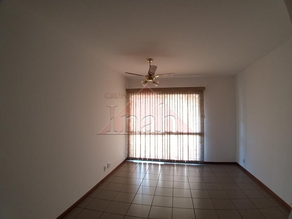 Alugar Apartamentos / Apartamento em Ribeirão Preto R$ 3.000,00 - Foto 1