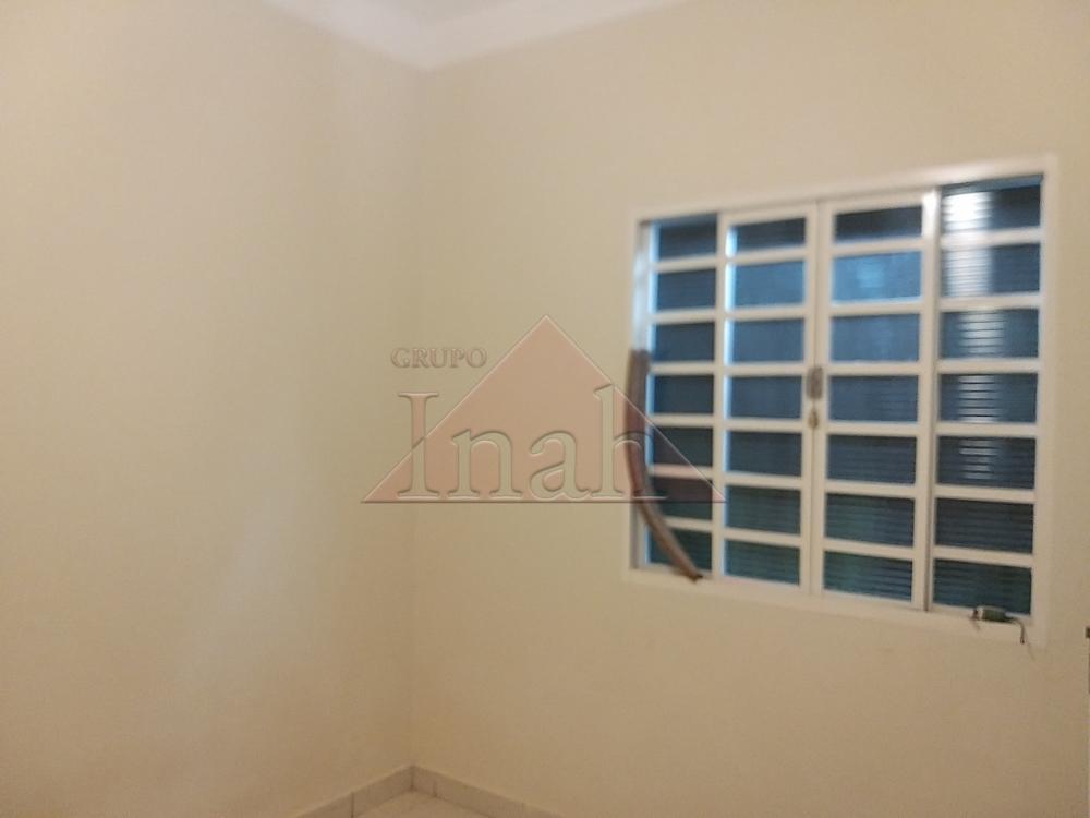 Alugar Casas / Casa em Ribeirão Preto R$ 900,00 - Foto 1