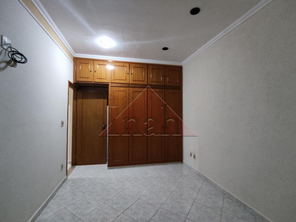 Alugar Casas / CASA RESIDENCIAL em Ribeirão Preto R$ 1.900,00 - Foto 12