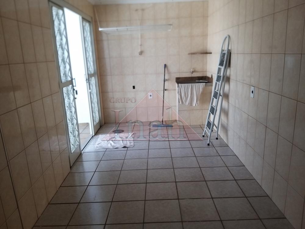 Alugar Casas / Casa em Ribeirão Preto R$ 1.800,00 - Foto 13