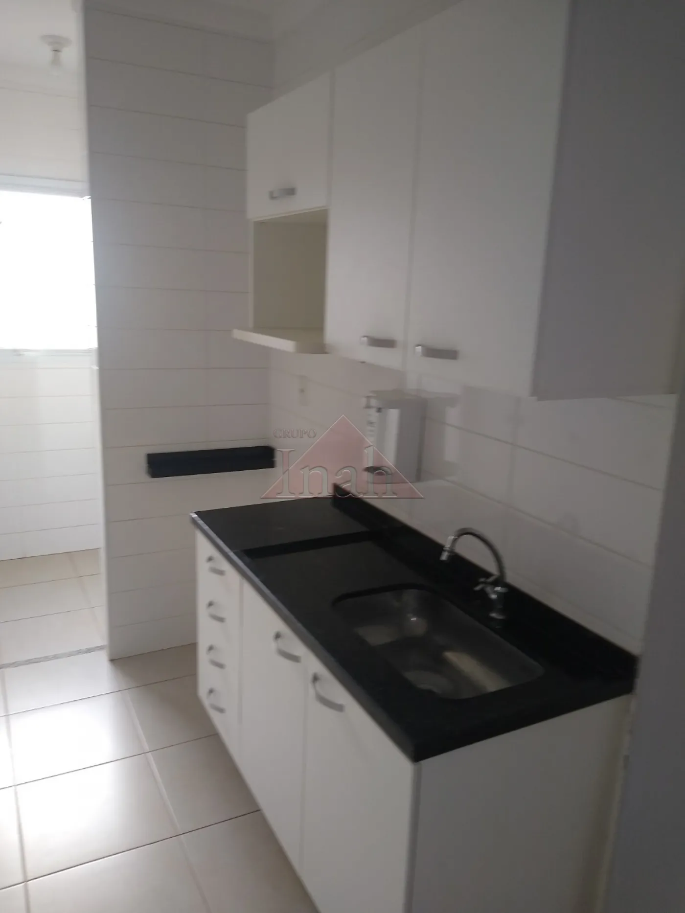 Alugar Apartamentos / Apartamento em Ribeirão Preto R$ 1.600,00 - Foto 3