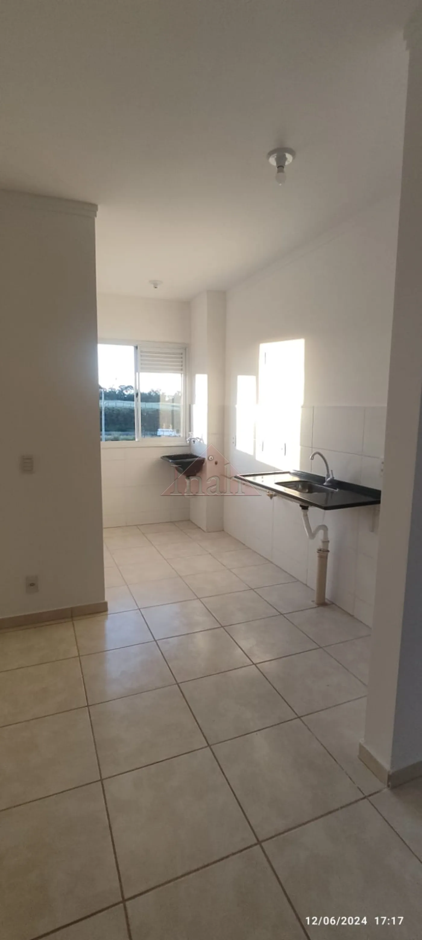 Alugar Apartamentos / Apartamento em Ribeirão Preto R$ 700,00 - Foto 3