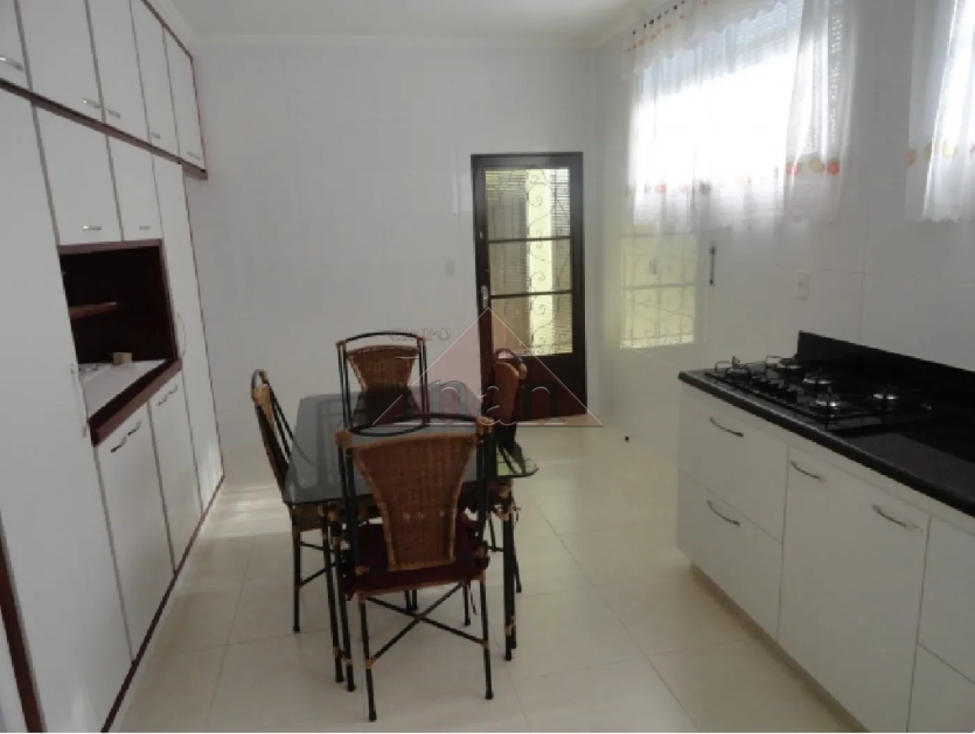 Alugar Casas / Casa em Ribeirão Preto R$ 3.600,00 - Foto 5