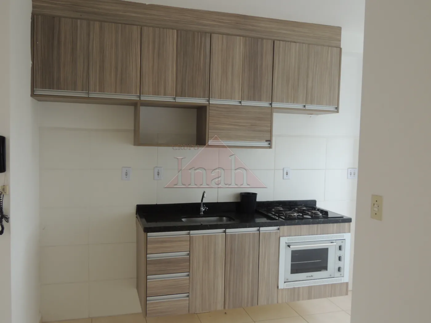 Alugar Apartamentos / Apartamento em RIBEIRÃO PRETO R$ 1.000,00 - Foto 5