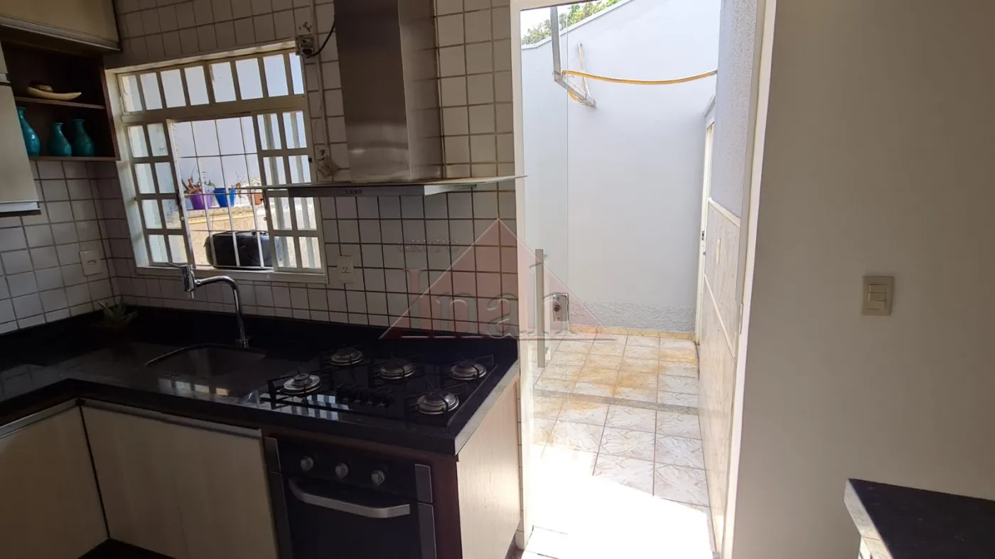 Alugar Casas / Casa em Ribeirão Preto R$ 1.700,00 - Foto 14