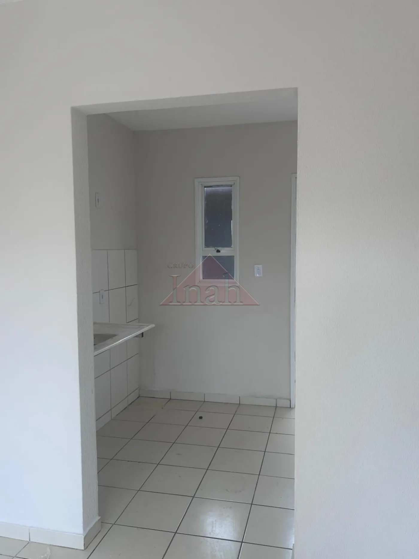 Comprar Casas / CASA RESIDENCIAL em Ribeirão Preto R$ 230.000,00 - Foto 12