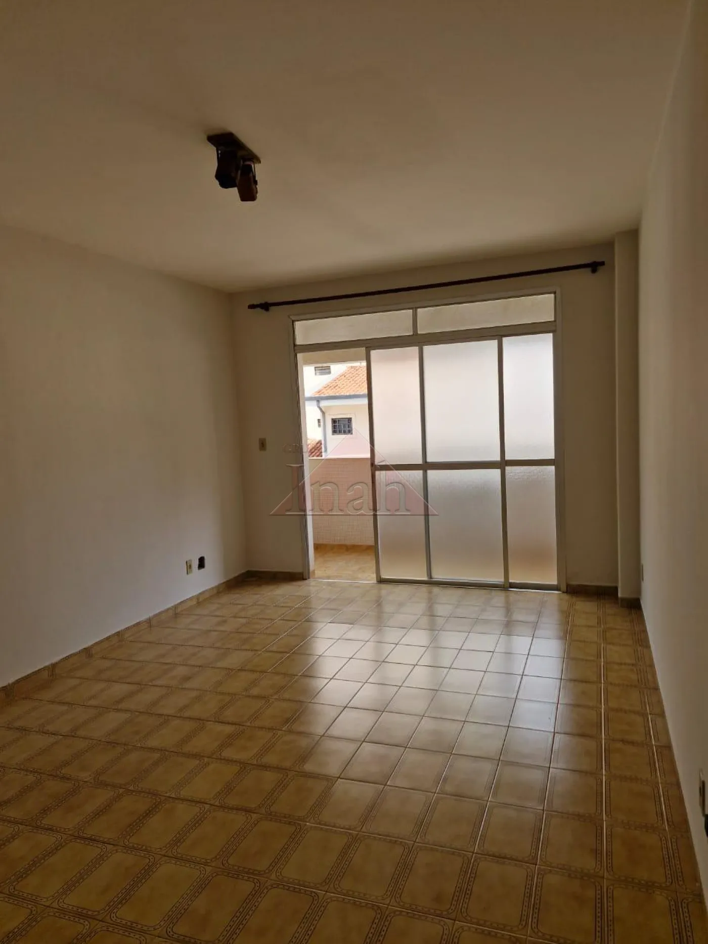 Comprar Apartamentos / Apartamento em Ribeirão Preto R$ 230.000,00 - Foto 1