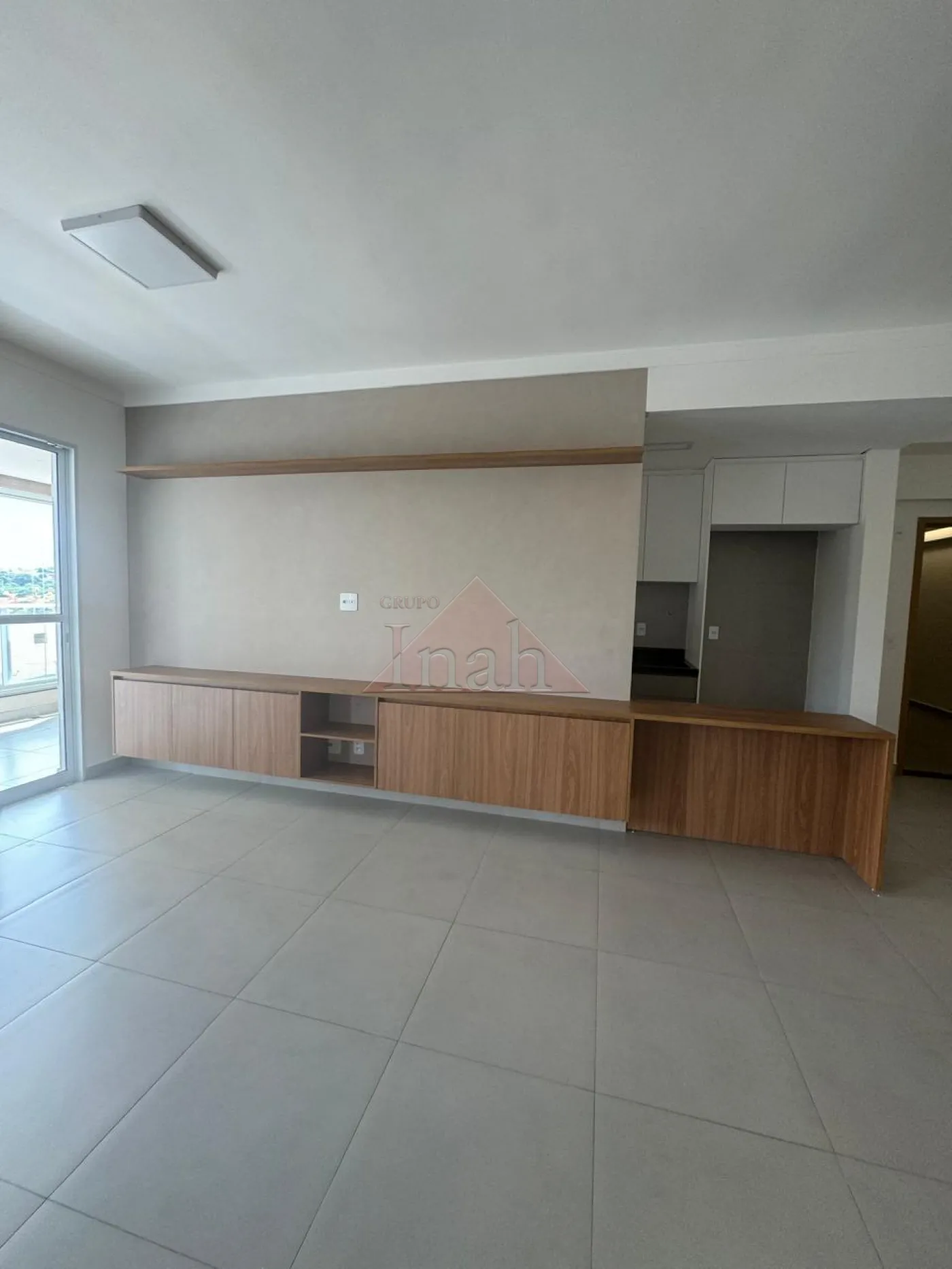 Alugar Apartamentos / Apartamento em Ribeirão Preto R$ 3.300,00 - Foto 1