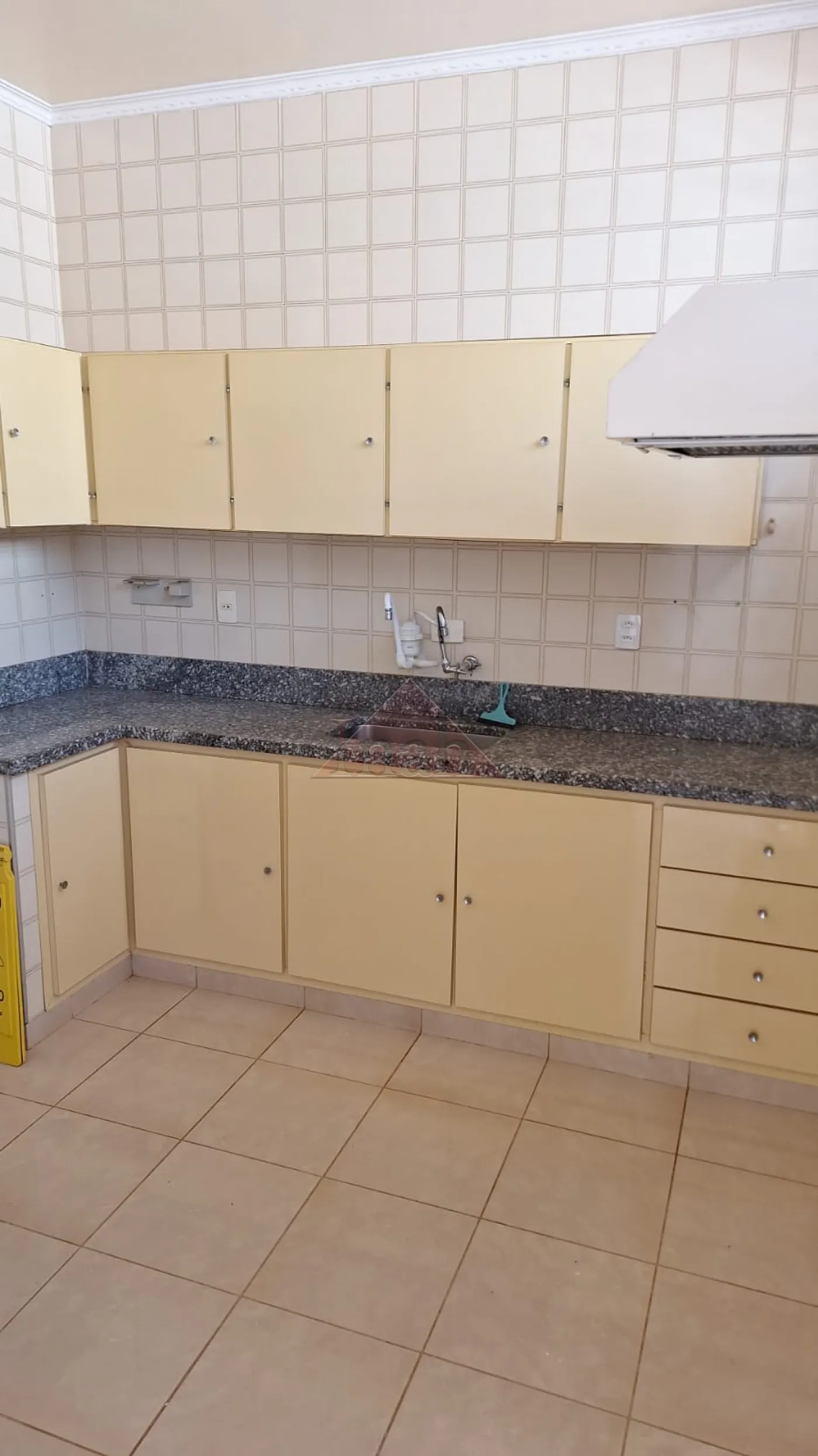 Alugar Casas / Casa em Ribeirão Preto R$ 3.700,00 - Foto 3