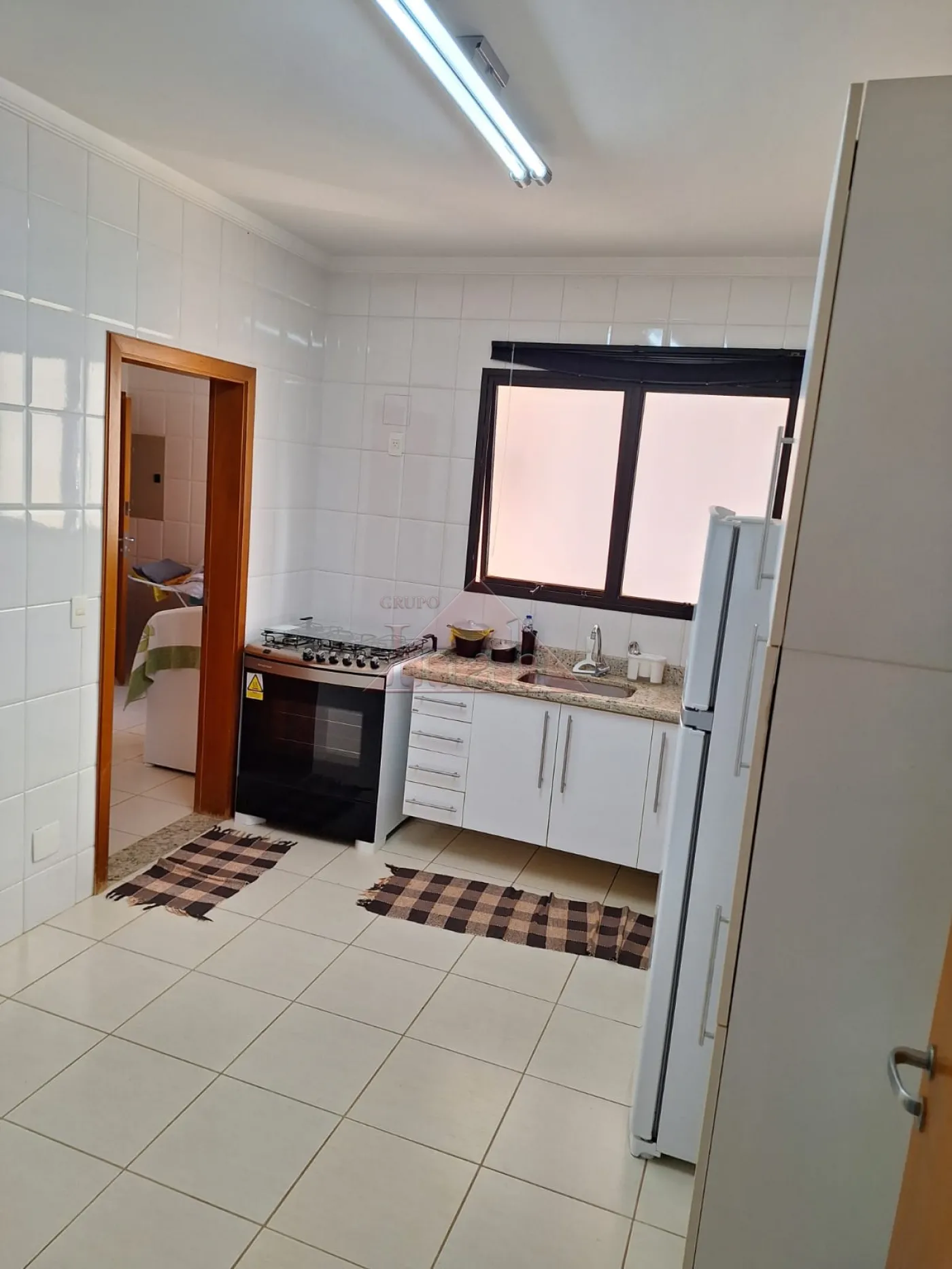 Alugar Apartamentos / Apartamento em Ribeirão Preto R$ 4.000,00 - Foto 1