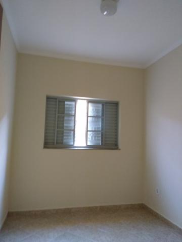 Alugar Casas / Casa em Ribeirão Preto R$ 1.900,00 - Foto 6