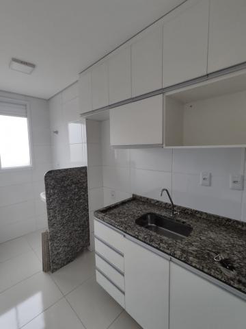 Alugar Apartamentos / Apartamento em Ribeirão Preto R$ 1.200,00 - Foto 32