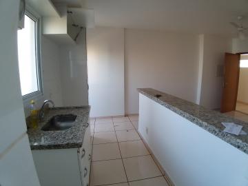 Alugar Apartamentos / Apartamento em Ribeirão Preto R$ 1.650,00 - Foto 4