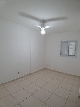 Alugar Apartamentos / Apartamento em Ribeirão Preto R$ 1.650,00 - Foto 8