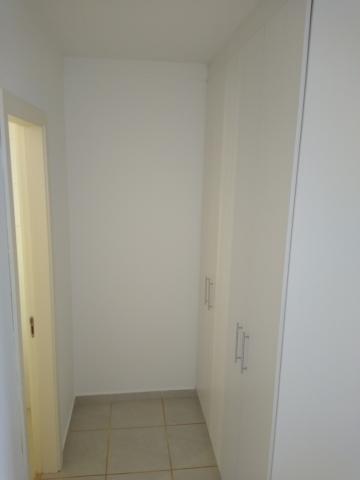 Alugar Apartamentos / Apartamento em Ribeirão Preto R$ 1.800,00 - Foto 11