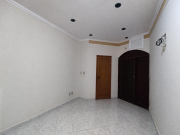 Alugar Casas / CASA RESIDENCIAL em Ribeirão Preto R$ 1.900,00 - Foto 11