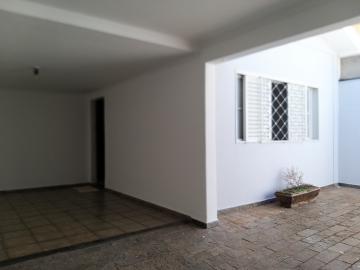 Alugar Casas / Casa em Ribeirão Preto R$ 1.800,00 - Foto 4