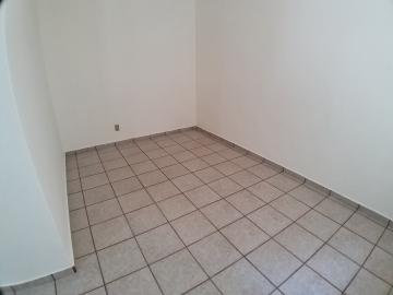 Alugar Casas / Casa em Ribeirão Preto R$ 1.800,00 - Foto 8