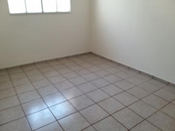 Alugar Casas / Casa em Ribeirão Preto R$ 1.800,00 - Foto 11