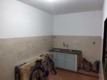 Alugar Casas / Casa em Ribeirão Preto R$ 1.600,00 - Foto 4