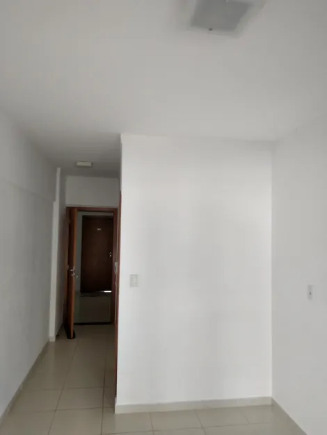 Alugar Apartamentos / Apartamento em Ribeirão Preto R$ 1.600,00 - Foto 2