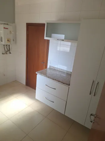 Alugar Apartamentos / Apartamento em Ribeirão Preto R$ 4.600,00 - Foto 2