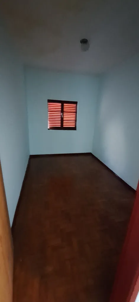 Alugar Casas / Casa em Ribeirão Preto R$ 1.600,00 - Foto 5